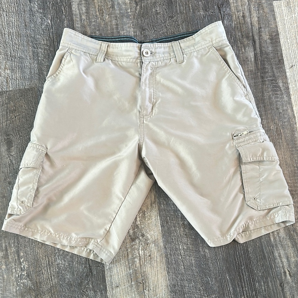 Men's Tan Cargo Shorts